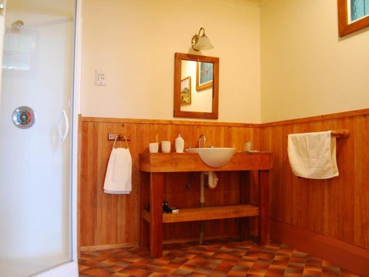Catlins Retreat B & B Owaka Экстерьер фото