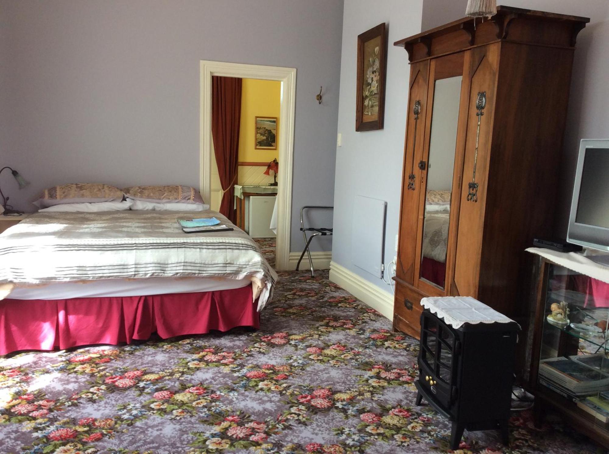 Catlins Retreat B & B Owaka Экстерьер фото